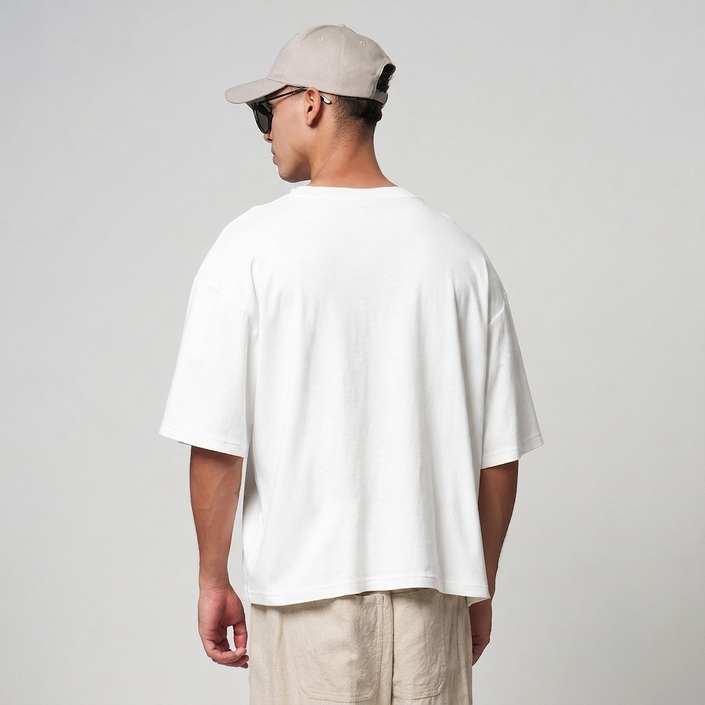 VERBO Essential Boxy Oversized Tee – (Broken White)